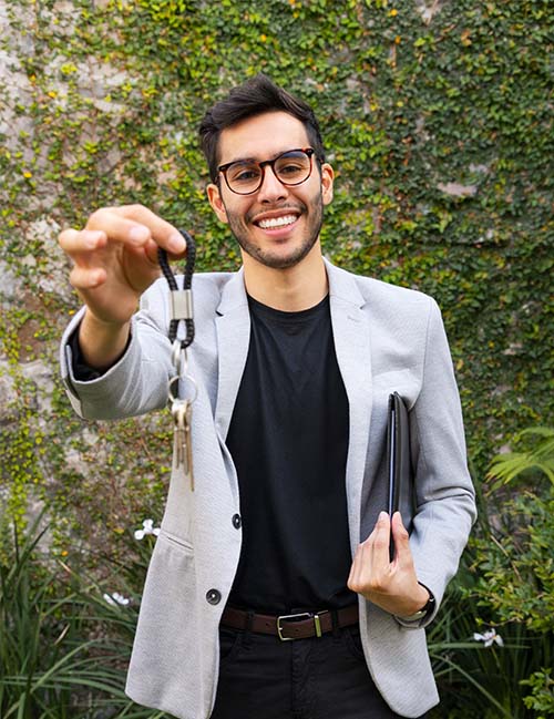 real estate broker